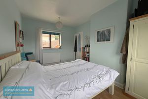 Bedroom- click for photo gallery